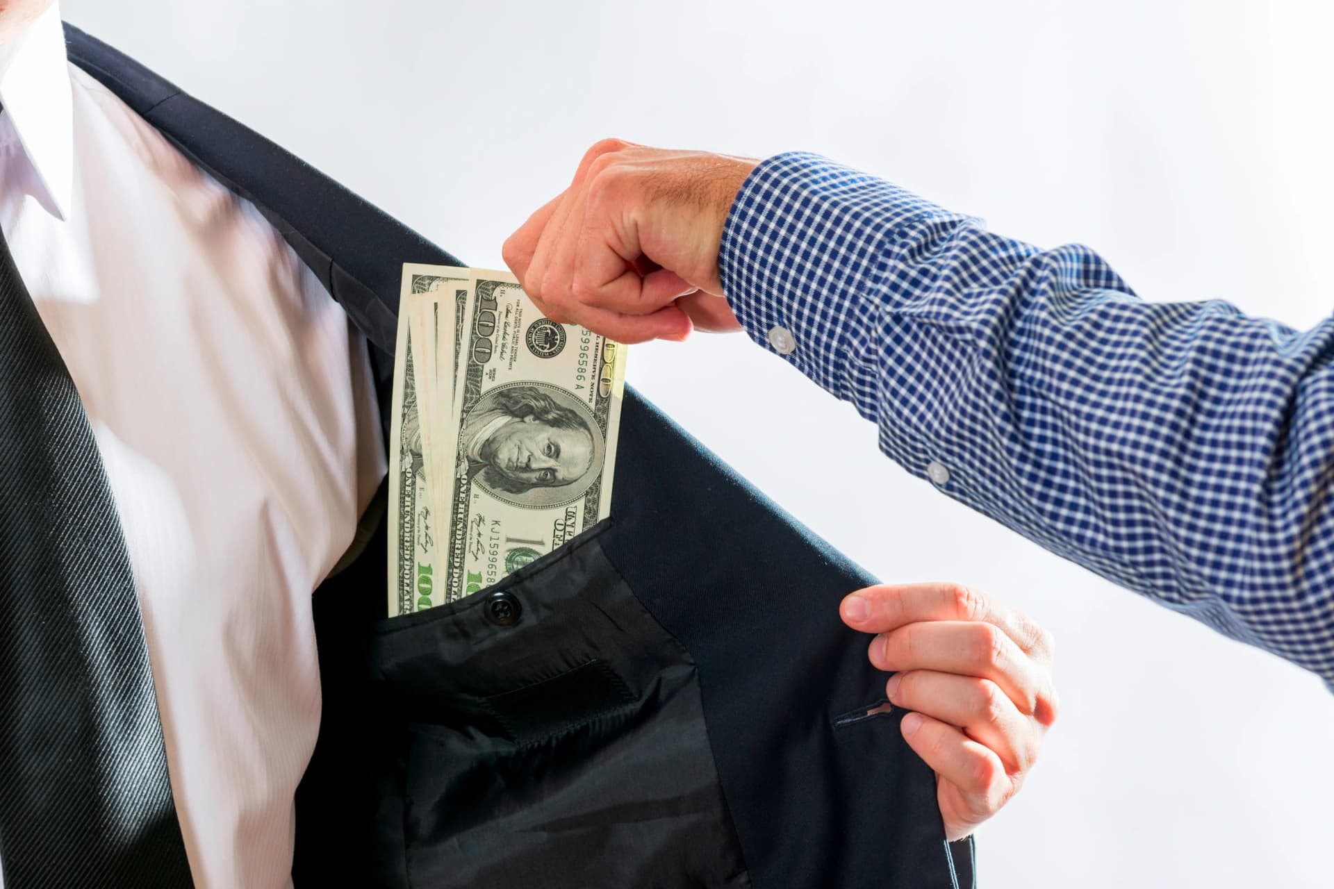 Crime of Acceptance of Money Through Good Offices in Bribery Level of Punishment Practice Area