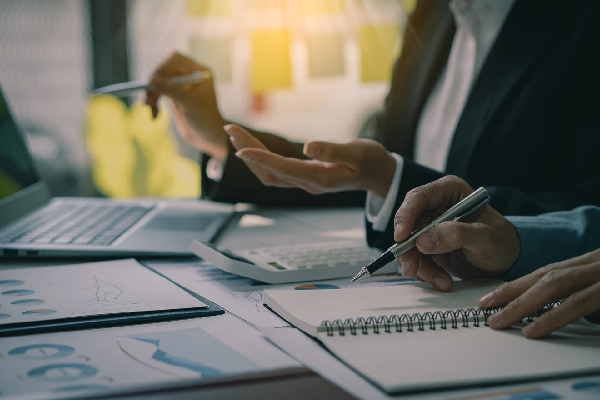 Daeryun Financial Contract Practice Area Risk Management