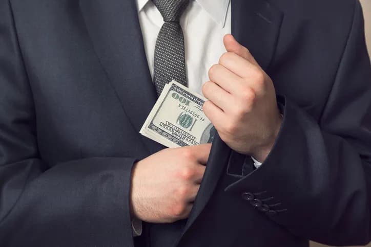 Attorney Retainer Fees | Overview of the Case