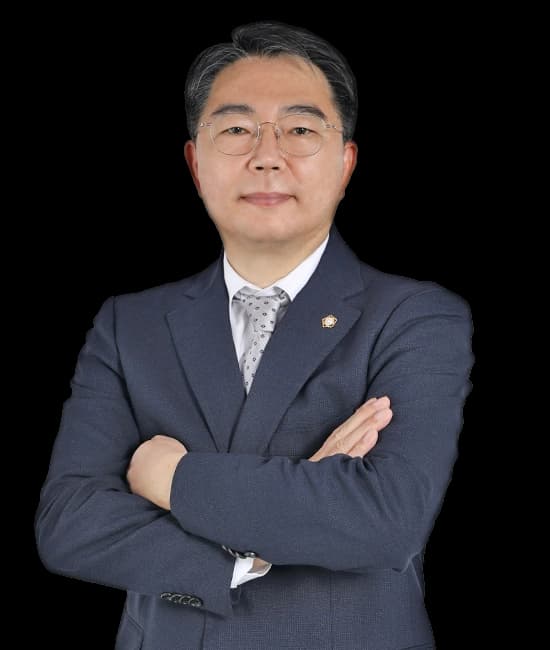 Attorney MinSu KIM